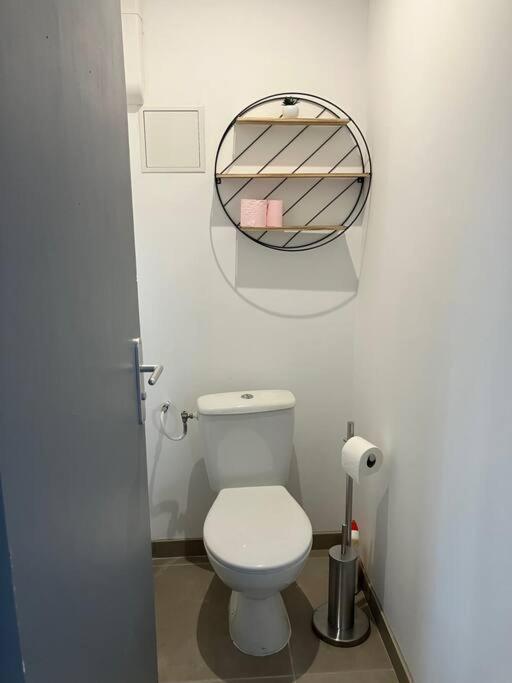 Appartement T4 Terrasse Et Vue Istres Dış mekan fotoğraf