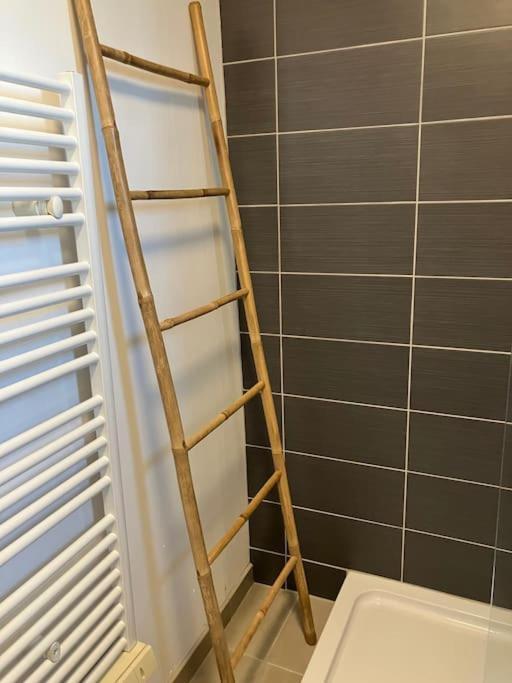 Appartement T4 Terrasse Et Vue Istres Dış mekan fotoğraf