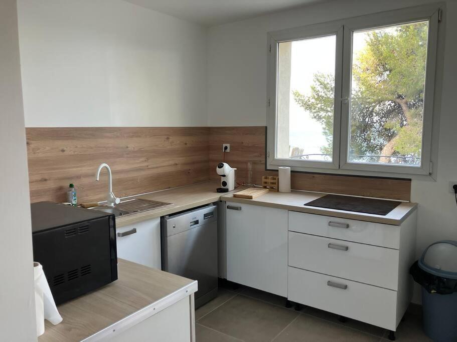 Appartement T4 Terrasse Et Vue Istres Dış mekan fotoğraf