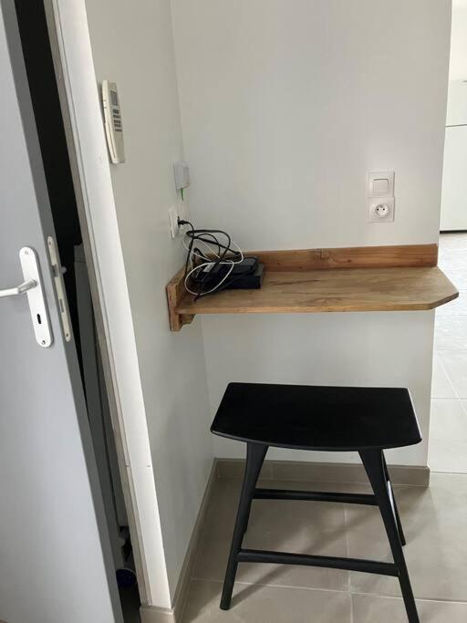 Appartement T4 Terrasse Et Vue Istres Dış mekan fotoğraf