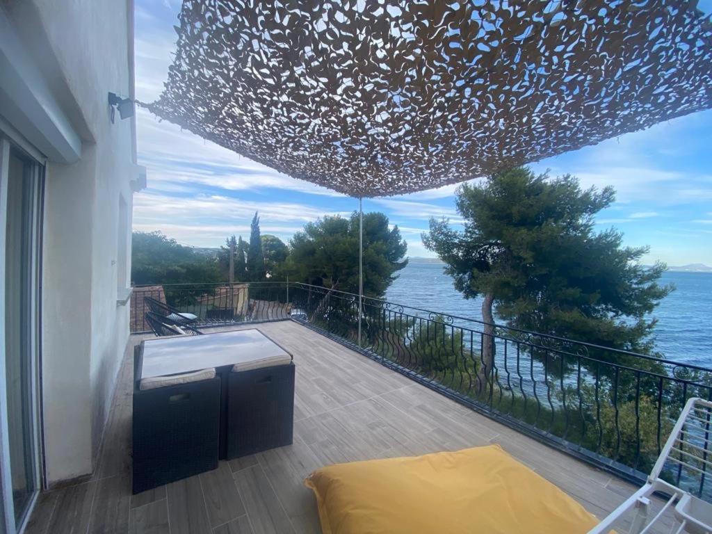 Appartement T4 Terrasse Et Vue Istres Dış mekan fotoğraf